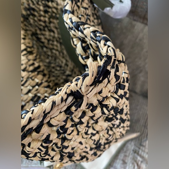 Tory Burch Ella Straw Box Weave Basket Tote. - Picture 7 of 16